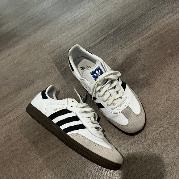 Adidas Samba White and Black Sneakers - Picture 1 of 4